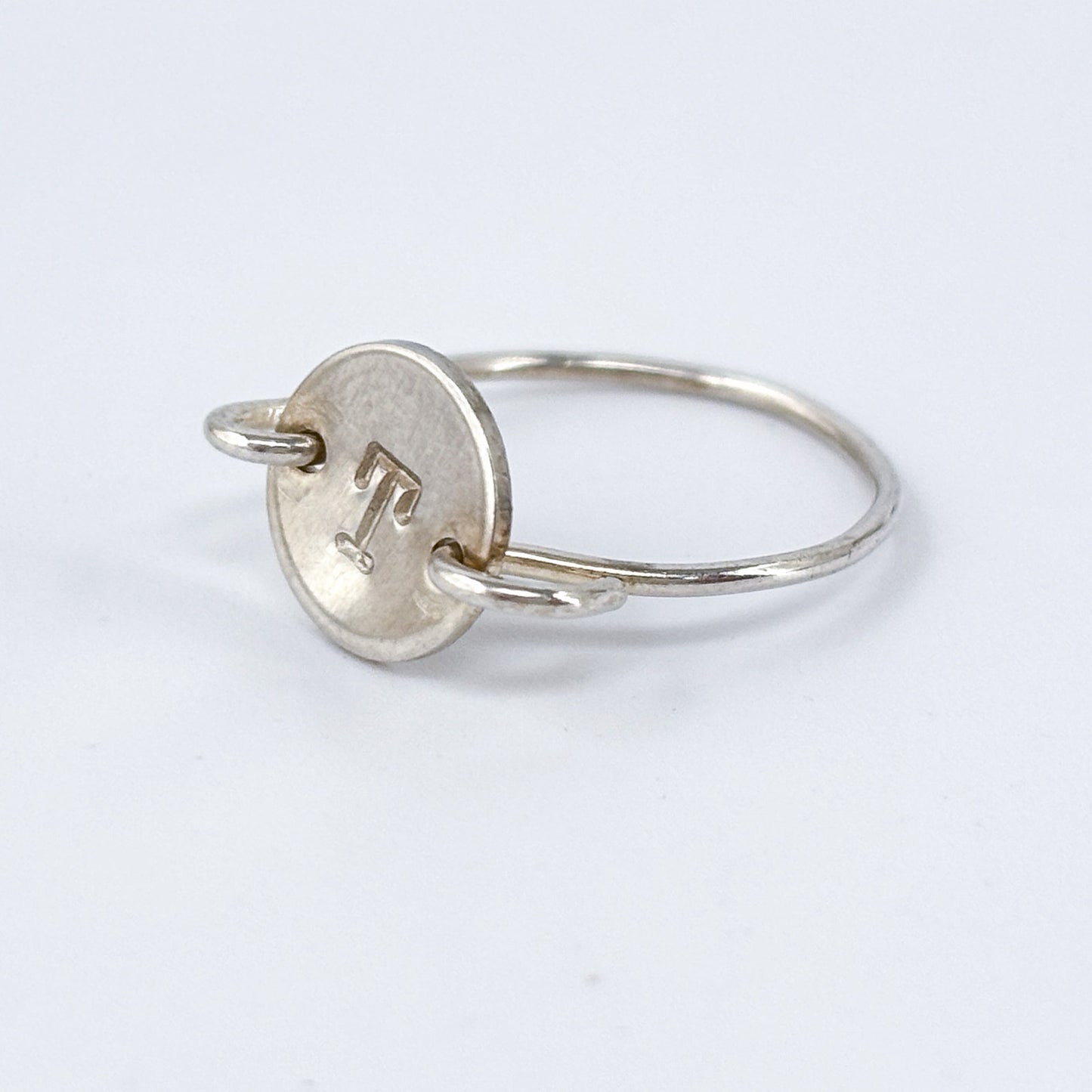 Silver-Tone Letter T Initial Ring Size 5.5