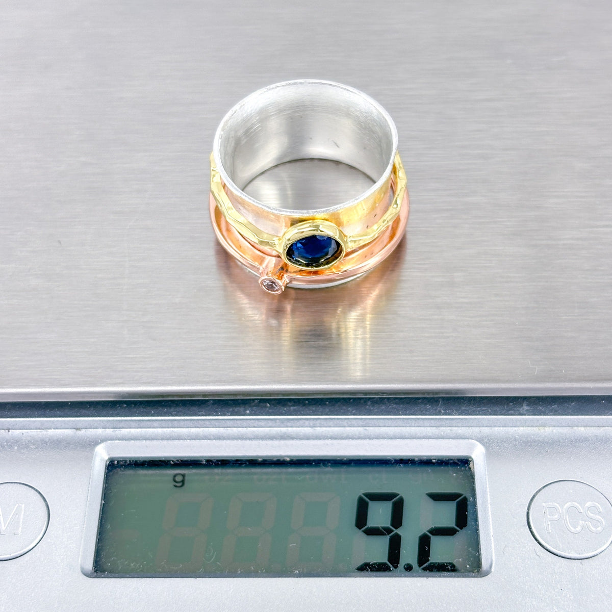 Vintage Sterling Silver 925 Blue Crystal Cubic Zirconia Spinner Ring Size 7