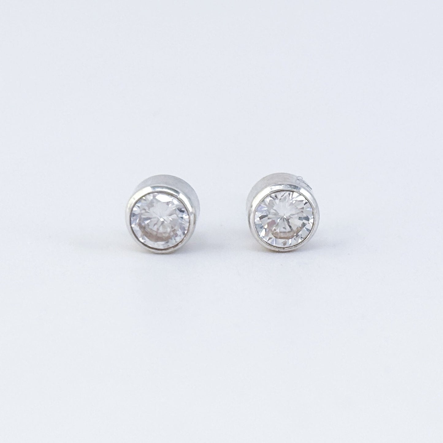 Vintage Sterling Silver 925 Clear Cubic Zirconia Stud Earrings